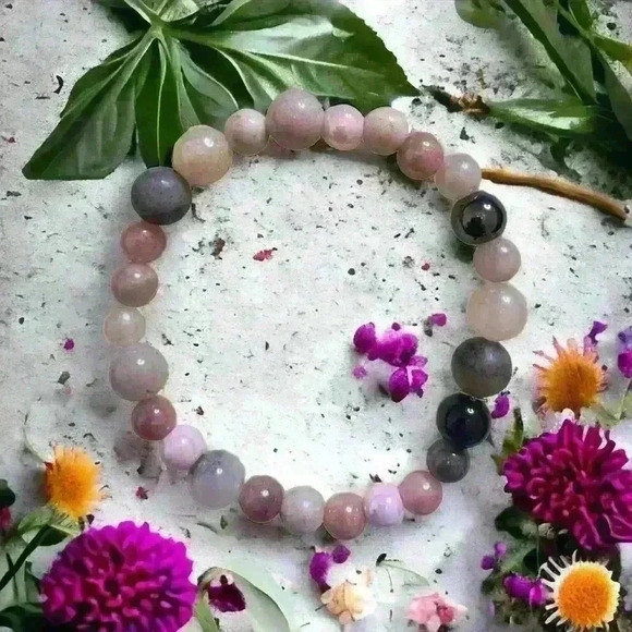 Handmade Beaded Stretch Bracelet New Without Tags. Unisex - Picture 1 of 2